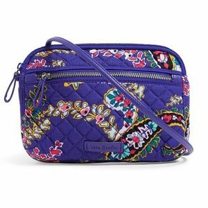 Vera Bradley Bags - Vera Bradley Little Crossbody in Romantic Paisley Vera Bradley Bags - Vera Bradley Little Crossbody in Romantic Paisley